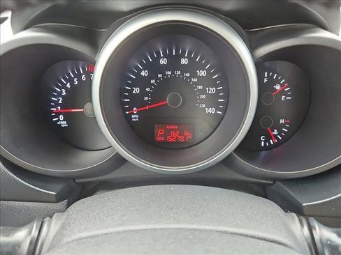 Used 2013 Kia Soul + FWD image 11