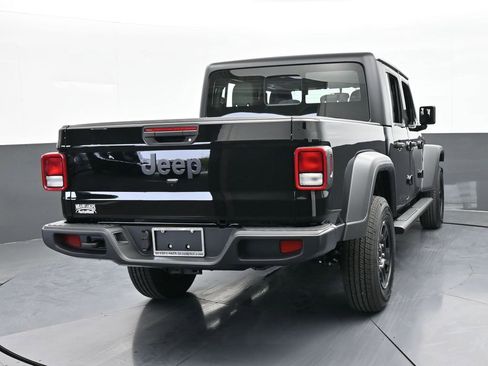 New 2026 Jeep Gladiator Sport image 5