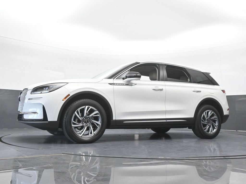 Used 2023 Lincoln Corsair FWD image 58