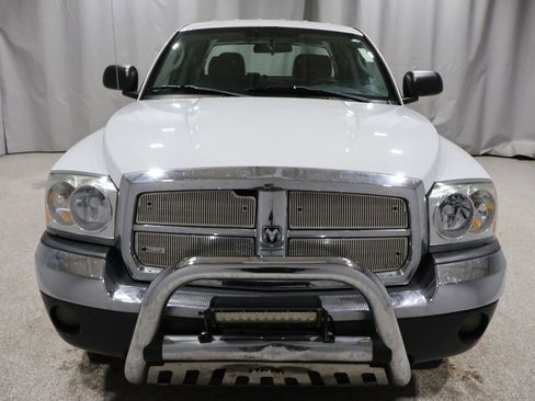 Used 2005 Dodge Dakota SLT image 8