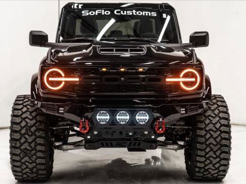 Used 2025 Ford Bronco Pickup image 14