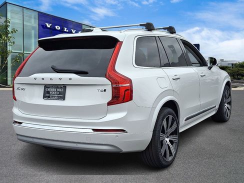 Certified 2022 Volvo XC90 T6 Inscription w/ Climate Package image 6