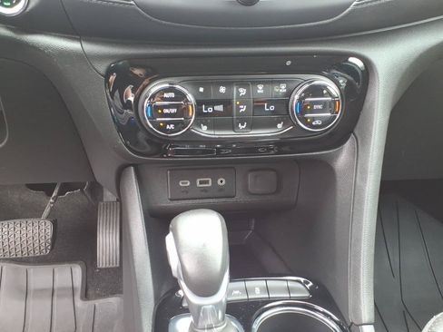 Certified 2023 Buick Encore GX Essence w/ Experience Buick Package AWD/4WD image 21