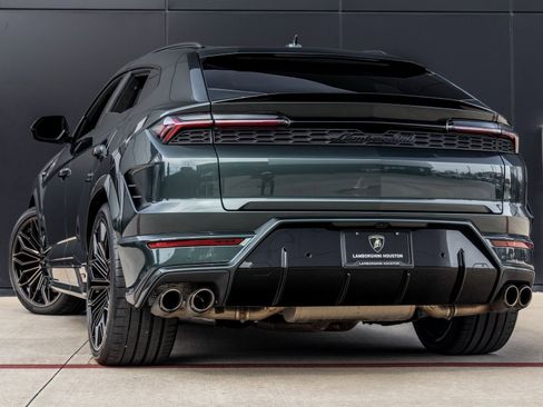 Used 2025 Lamborghini Urus SE image 6
