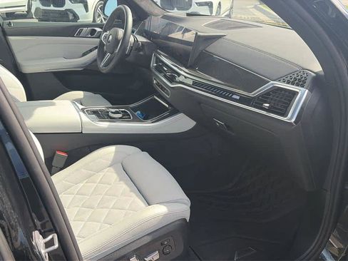 Used 2026 BMW X5 M60i AWD/4WD image 29