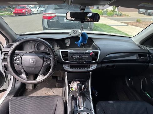 Used 2014 Honda Accord Sport image 6
