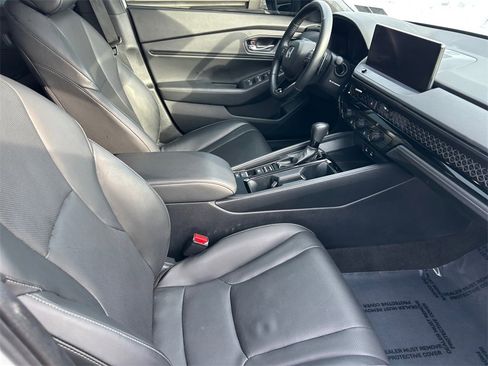 Used 2023 Honda Accord Sport image 27