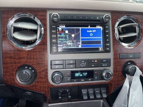 Used 2011 Ford F350 King Ranch w/ King Ranch w/Chrome Pkg image 50