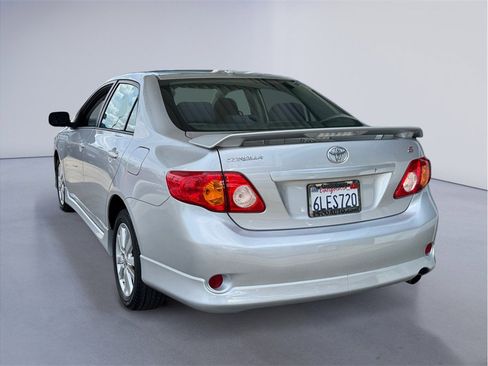 Used 2010 Toyota Corolla FWD image 4