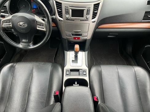 Used 2013 Subaru Outback 2.5i Limited w/ Moonroof Pkg image 15