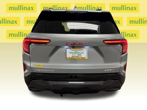 New 2026 GMC Terrain AT4 w/ Convenience Package III image 16