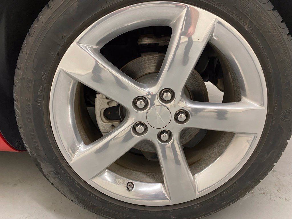 Used 2008 Pontiac Solstice GXP w/ Premium Package RWD image 23