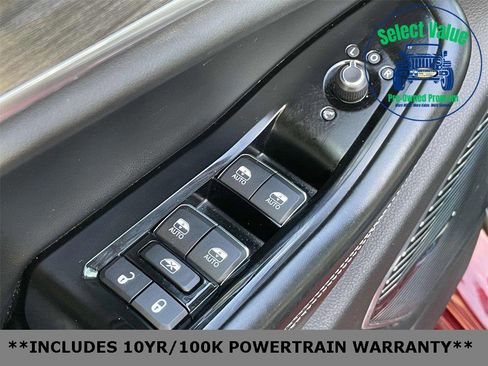 Used 2021 Jeep Grand Cherokee L Overland w/ Luxury Tech Group IV image 16