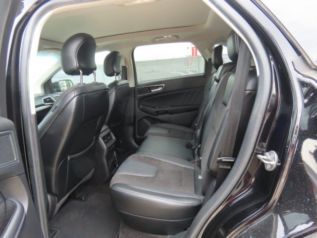 Used 2018 Ford Edge Sport w/ Equipment Group 401A AWD/4WD image 18
