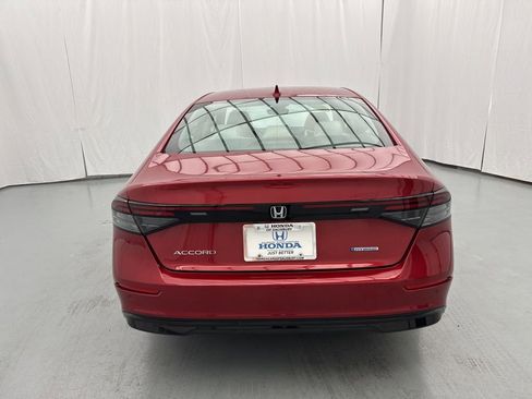 Used 2024 Honda Accord EX-L image 7