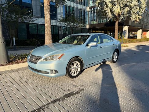Used 2011 Lexus ES 350 image 1
