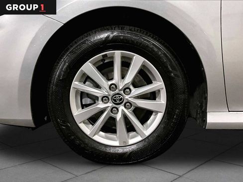 Certified 2025 Toyota Camry LE AWD/4WD image 11