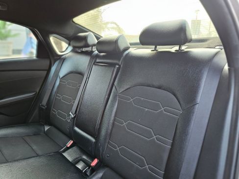 Used 2023 Kia Forte GT-Line w/ GT-Line Technology Package image 23