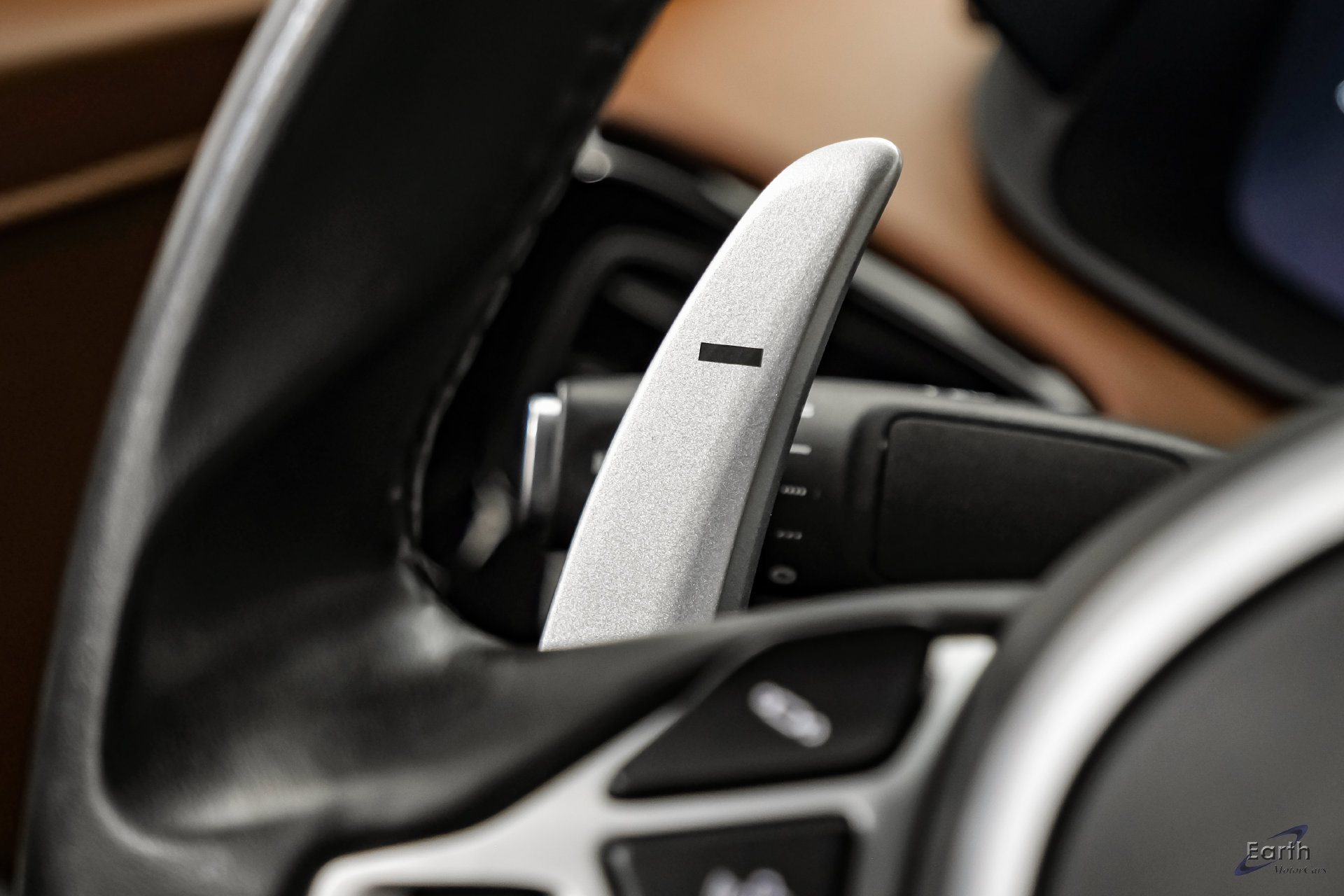 Used 2020 Aston Martin V8 Vantage Coupe RWD image 39