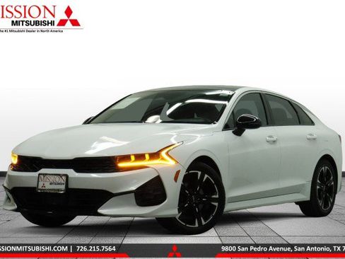 Used 2022 Kia K5 GT-Line w/ GT-Line FWD Premium Package image 1