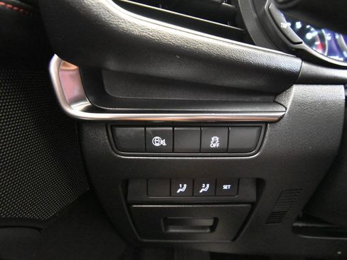 Used 2025 MAZDA MAZDA3 Carbon image 28