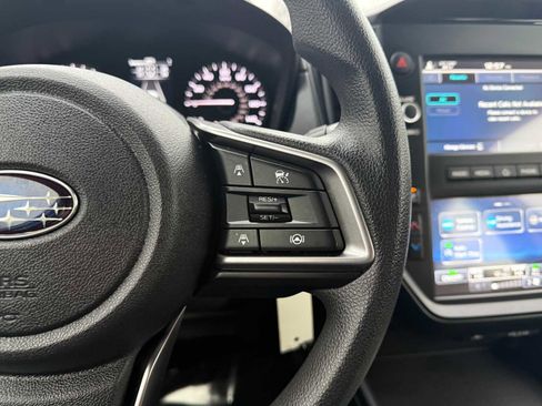 Certified 2025 Subaru Impreza 2.0i image 18