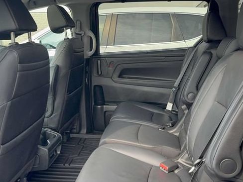 Used 2023 Honda Odyssey Touring image 46