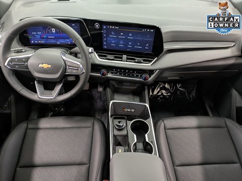 Used 2026 Chevrolet Equinox LT w/ Convenience Package II image 23