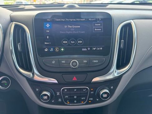 Used 2020 Chevrolet Equinox Premier FWD image 9