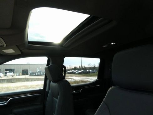 New 2026 GMC Sierra 1500 Elevation w/ Elevation Premium Package image 21