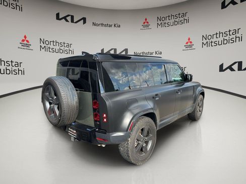 Used 2023 Land Rover Defender 110 S AWD/4WD image 5