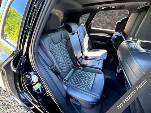Used 2018 Audi SQ5 Premium Plus AWD/4WD image 24