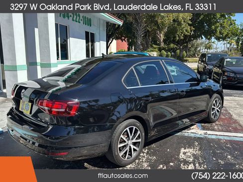 Used 2018 Volkswagen Jetta SE image 11