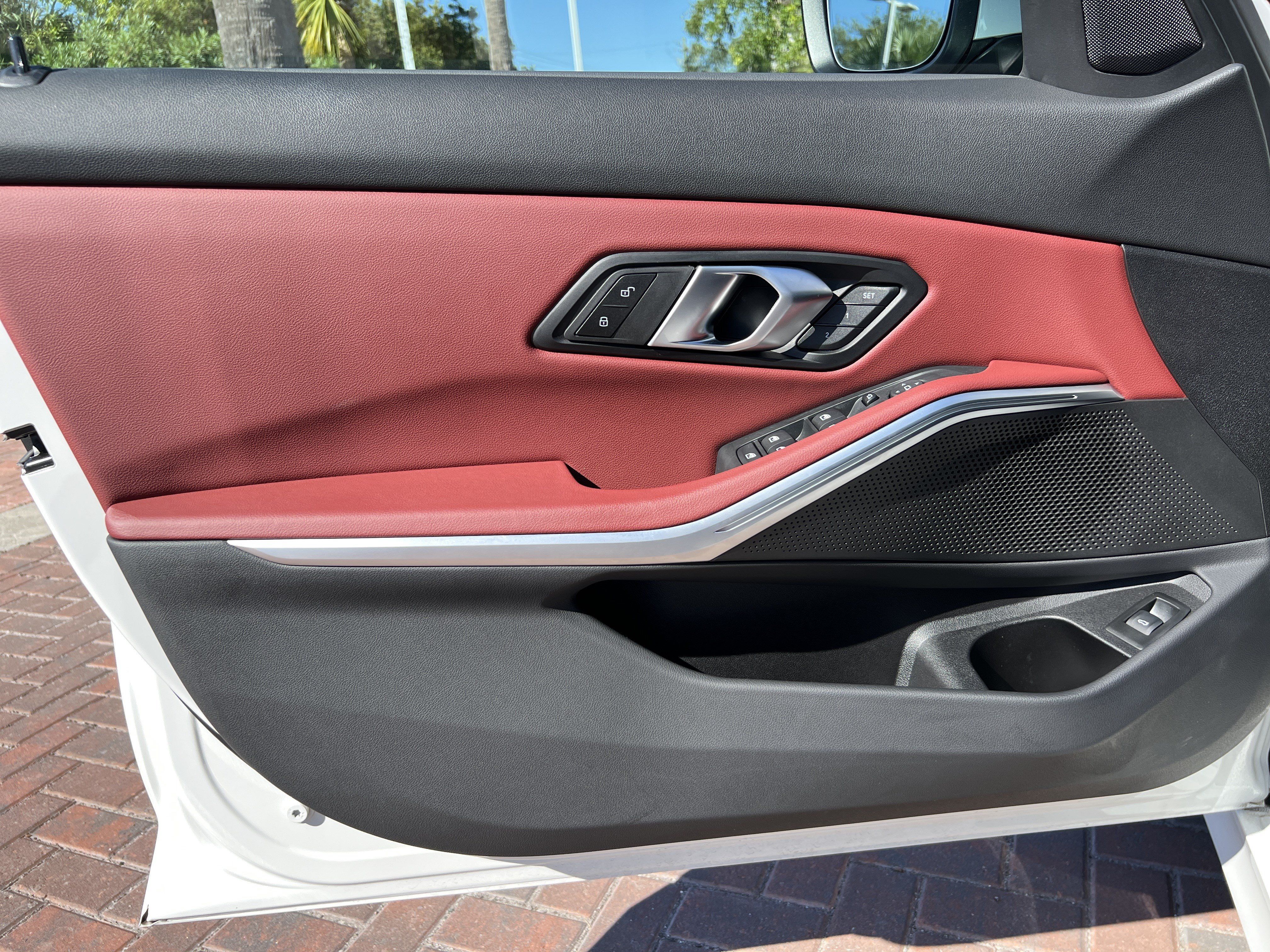 Certified 2025 BMW 330i Sedan RWD image 14