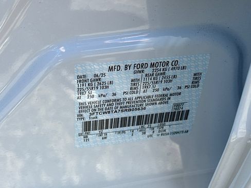 New 2025 Ford Maverick Lobo AWD/4WD image 25