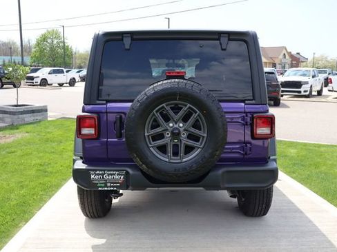 New 2026 Jeep Wrangler Unlimited Sport AWD/4WD image 32