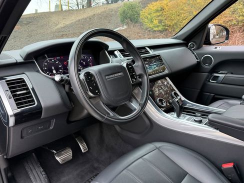 Used 2022 Land Rover Range Rover Sport HSE Silver Edition image 12