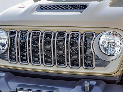 New 2026 Jeep Gladiator Sport image 6