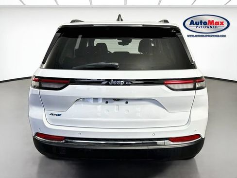 Used 2023 Jeep Grand Cherokee 4WD 4xe image 8