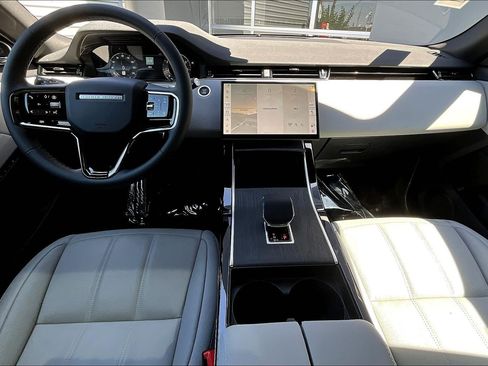 New 2026 Land Rover Range Rover Evoque S AWD/4WD image 5