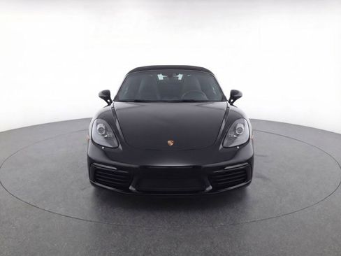 Used 2022 Porsche 718 Boxster image 2