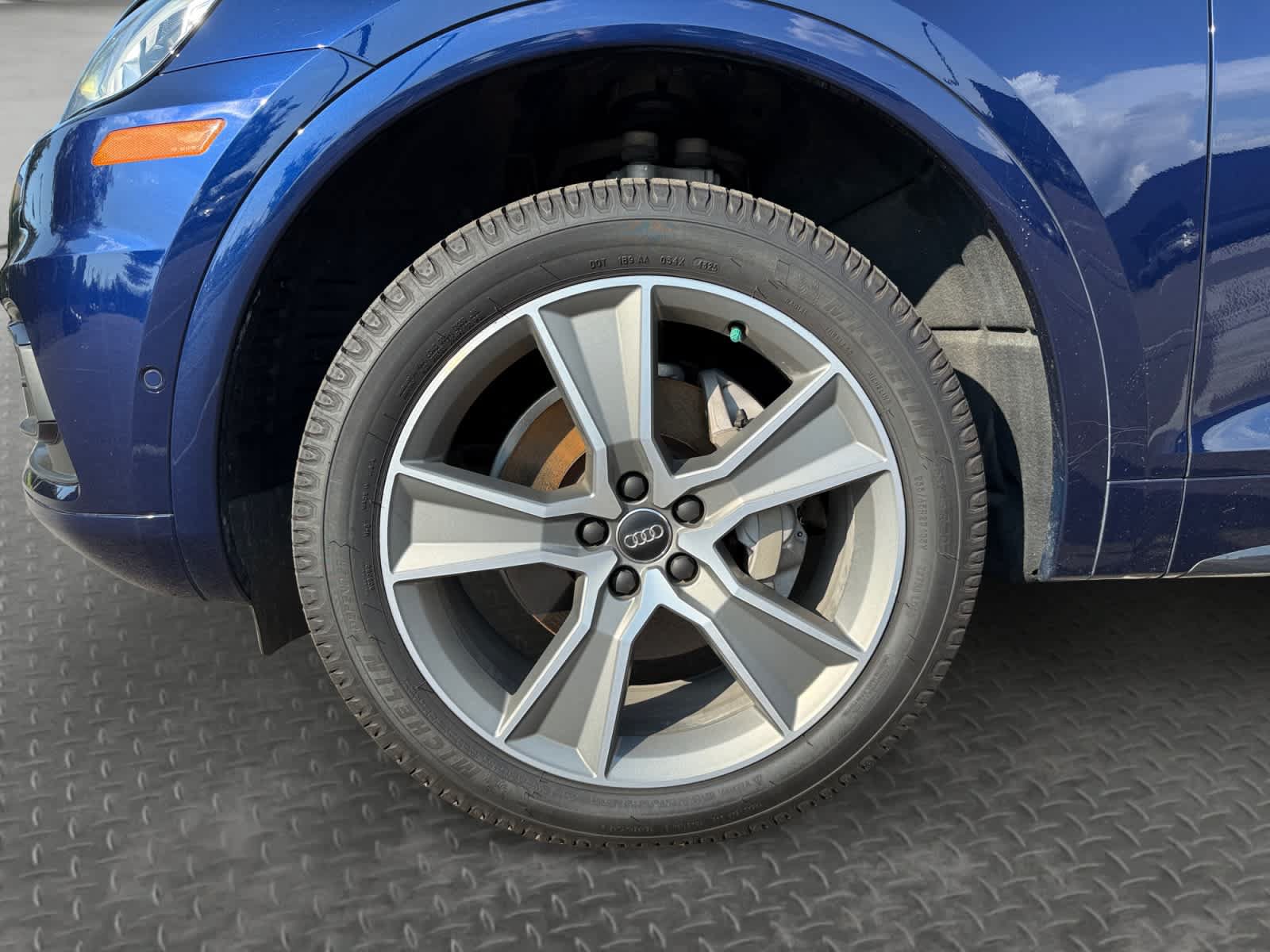 Used 2020 Audi Q5 Prestige w/ Prestige Package AWD/4WD image 9