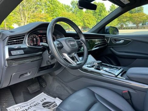 Used 2019 Audi Q8 Premium w/ Convenience Package AWD/4WD image 11