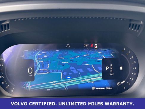 Certified 2025 Volvo XC60 B5 Core image 17