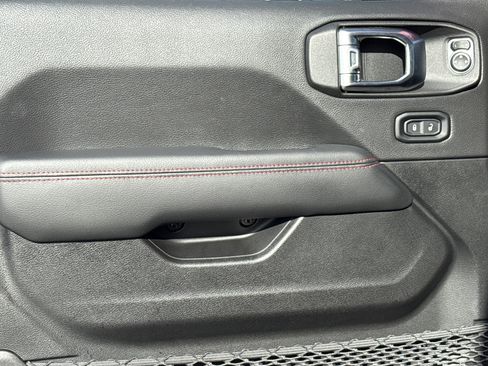 Used 2023 Jeep Gladiator Rubicon w/ LED Lighting Group image 15