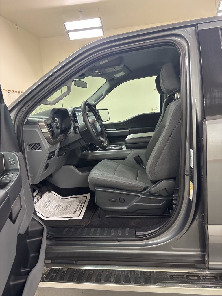 Used 2025 Ford F150 XLT w/ Equipment Group 301A Standard AWD/4WD image 10