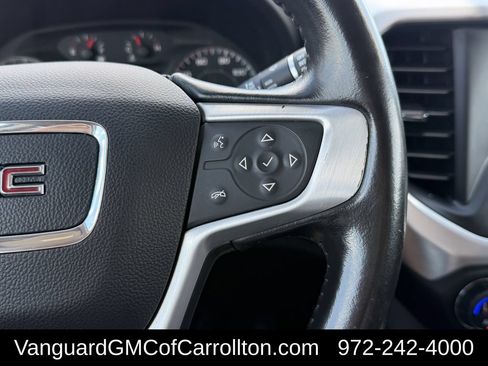 Used 2019 GMC Acadia SLE AWD/4WD image 16