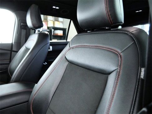 Certified 2023 Ford Explorer ST-Line w/ Class IV Trailer Tow Package image 17