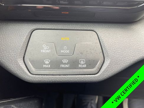 Certified 2022 Volkswagen ID.4 Pro S image 25