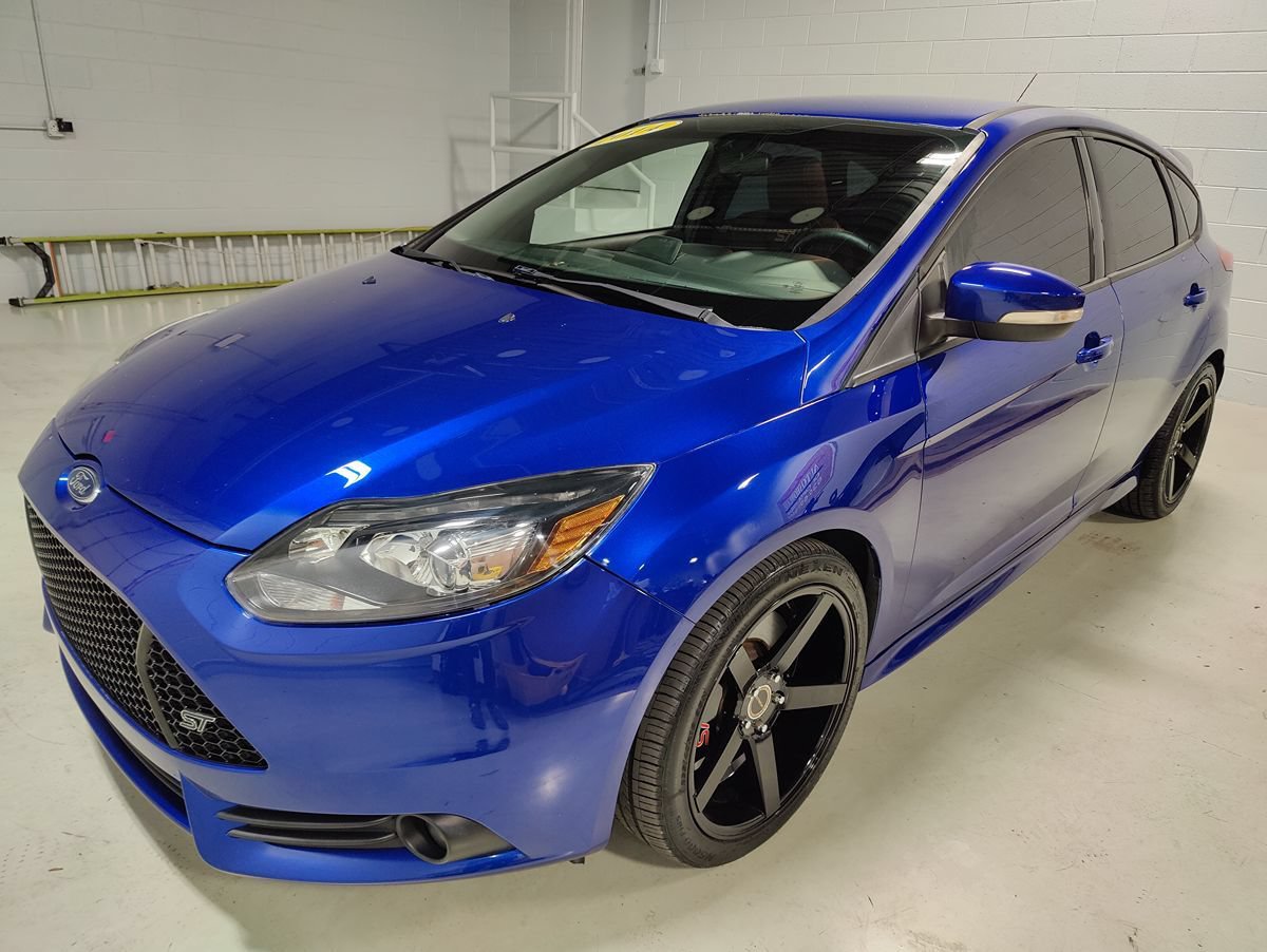 Used 2014 Ford Focus ST w/ Equipment Group 202A FWD image 12